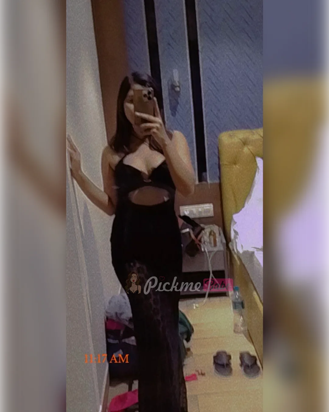 Married Female Escort monika pic8