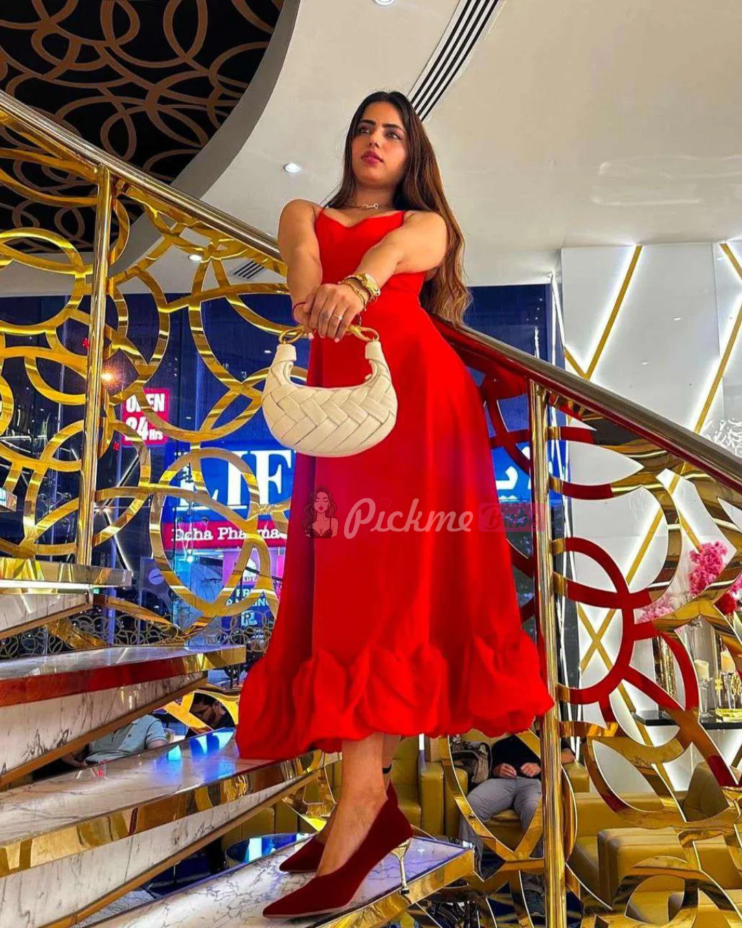 Married Female Escort riya pic2