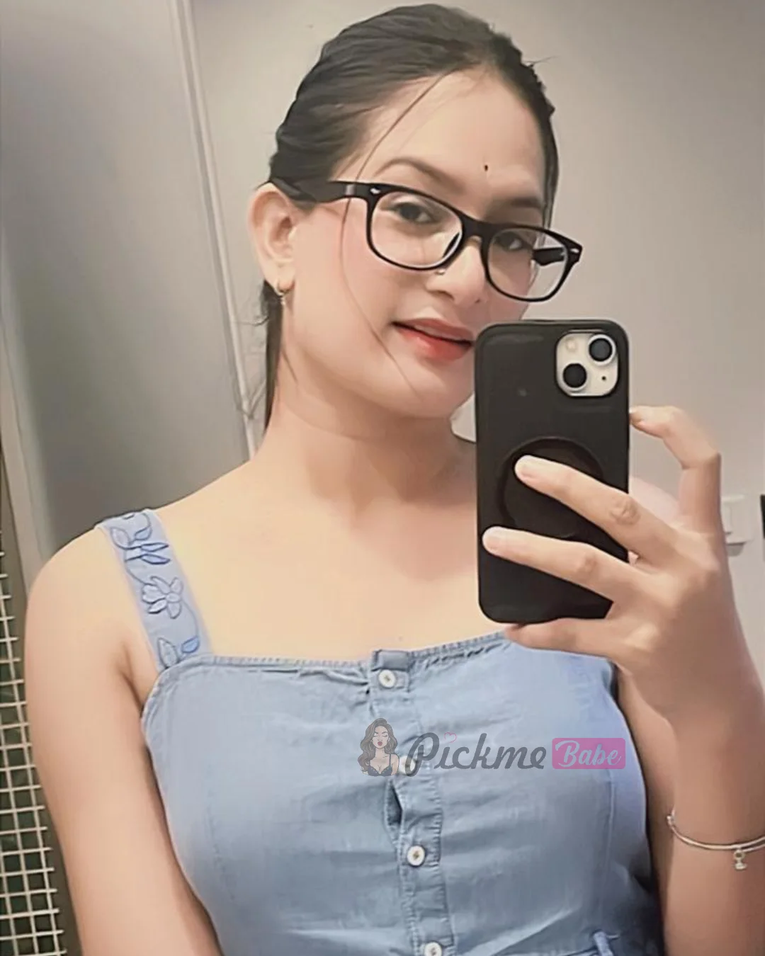 Professional Call Girl yashika pic2